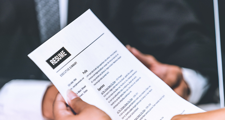 What Does an HR Manager Do