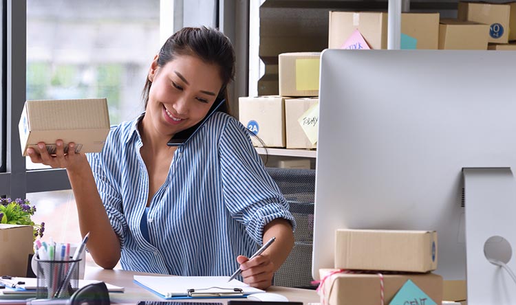 What Does an E-Commerce Specialist Do